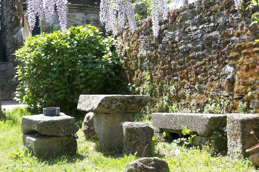Albergue Los Blasones Sarria Ngoại thất bức ảnh