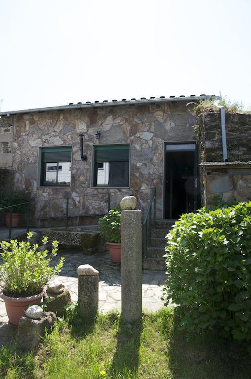 Albergue Los Blasones Sarria Ngoại thất bức ảnh