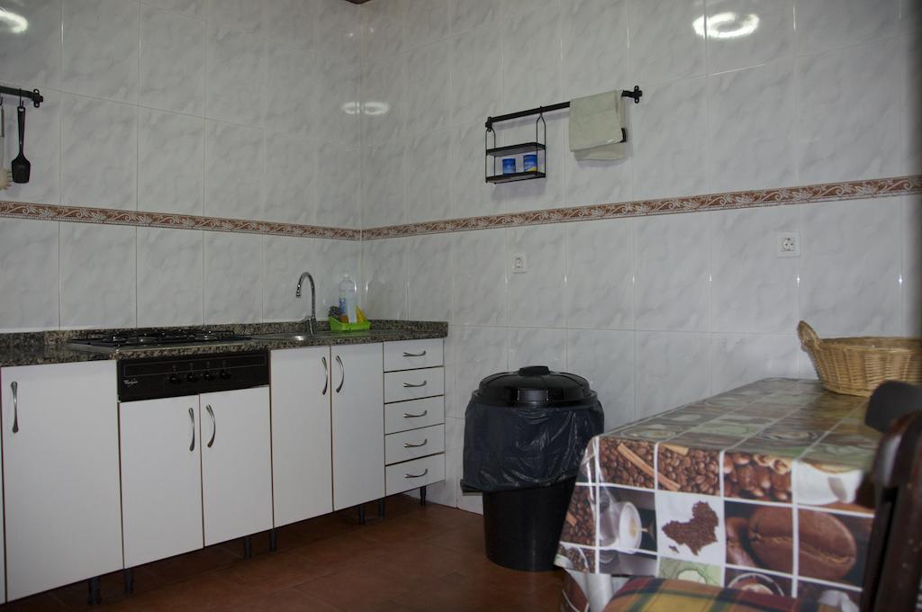 Albergue Los Blasones Sarria Ngoại thất bức ảnh