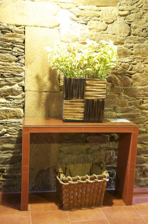Albergue Los Blasones Sarria Ngoại thất bức ảnh