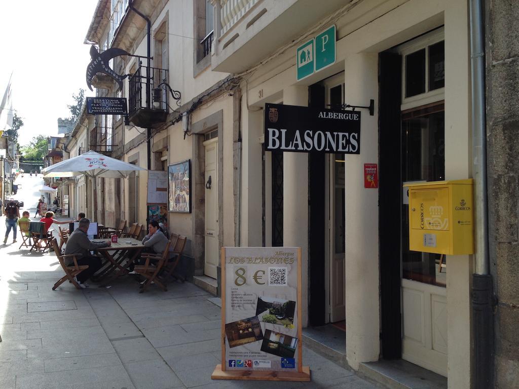 Albergue Los Blasones Sarria Ngoại thất bức ảnh